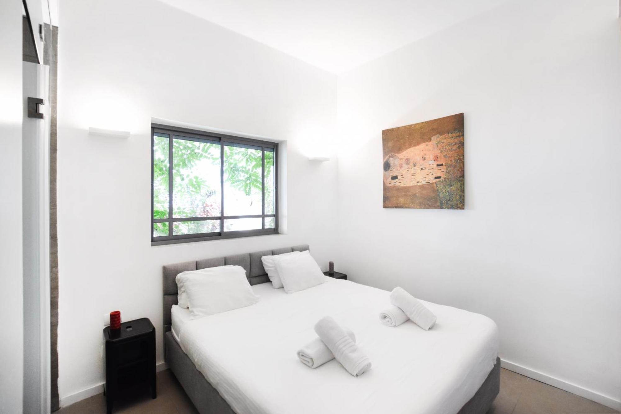 Magic Lily By Holyguest Apartment Tel Aviv Exterior photo
